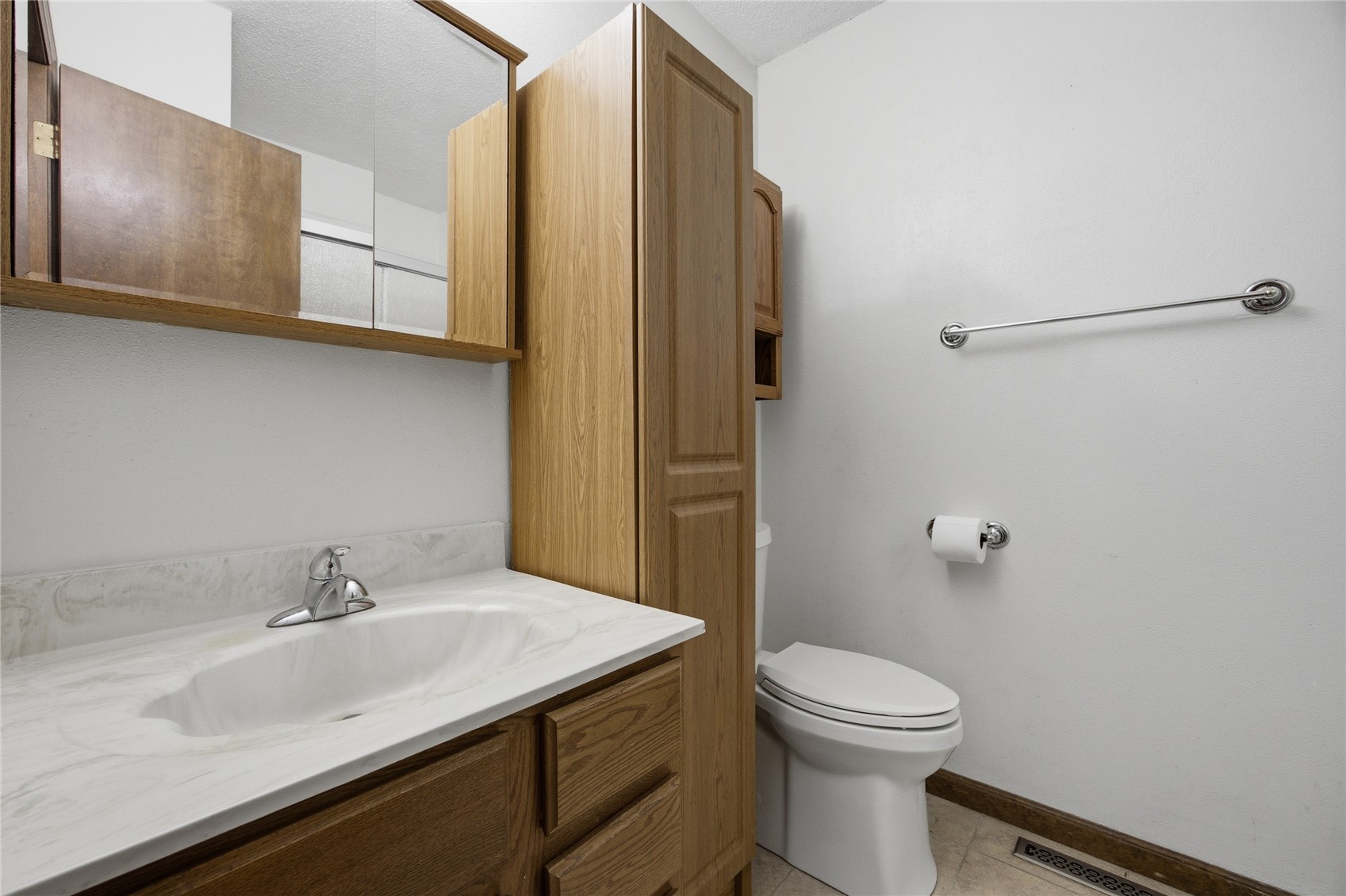 6820 Boulder Drive NW Cedar Rapids IA 52405