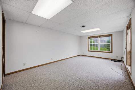 6820 Boulder Drive NW Cedar Rapids IA 52405
