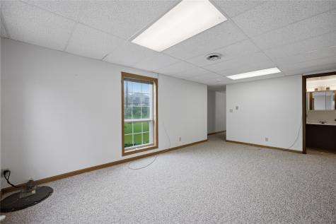 6820 Boulder Drive NW Cedar Rapids IA 52405