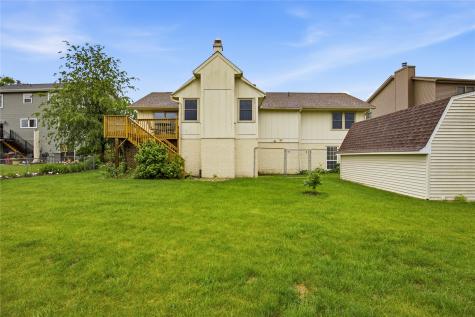 6820 Boulder Drive NW Cedar Rapids IA 52405