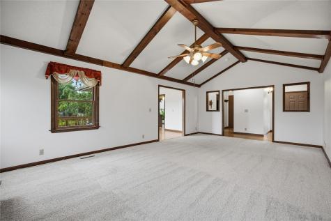 6820 Boulder Drive NW Cedar Rapids IA 52405