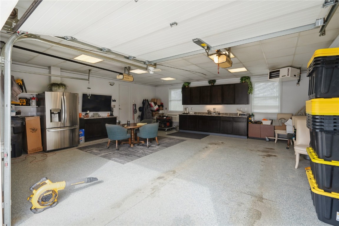 10304 Hall Road Cedar Rapids IA 52411