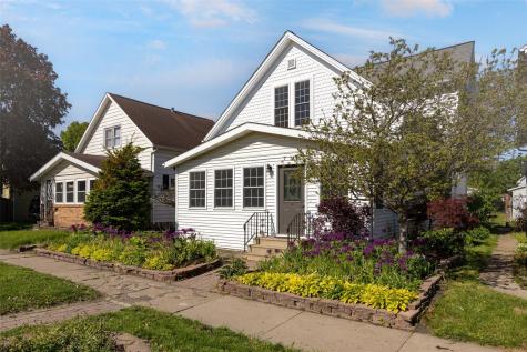 716 8TH Street SW Cedar Rapids IA 52404