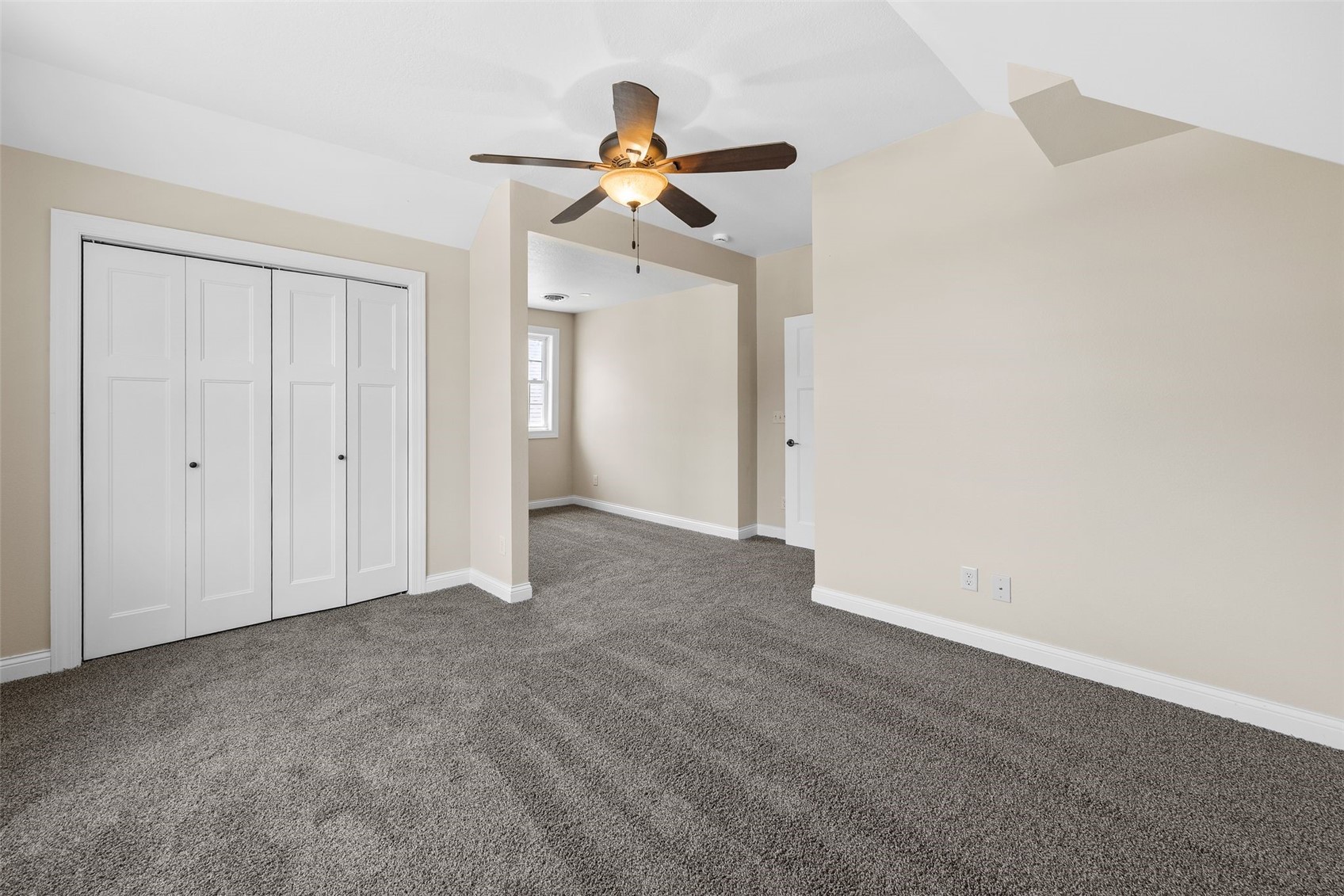 716 8th Street SW Cedar Rapids IA 52404