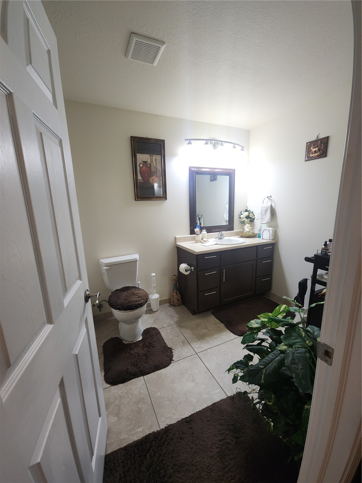 1427 Winchell Drive Drive NE Cedar Rapids IA 52402