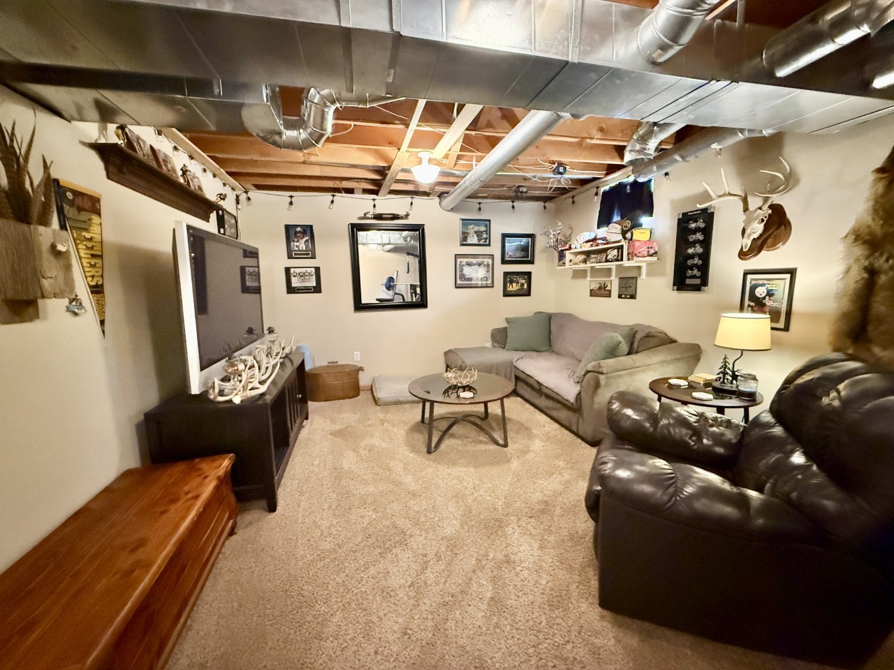 218 S High Avenue Oxford IA 52322