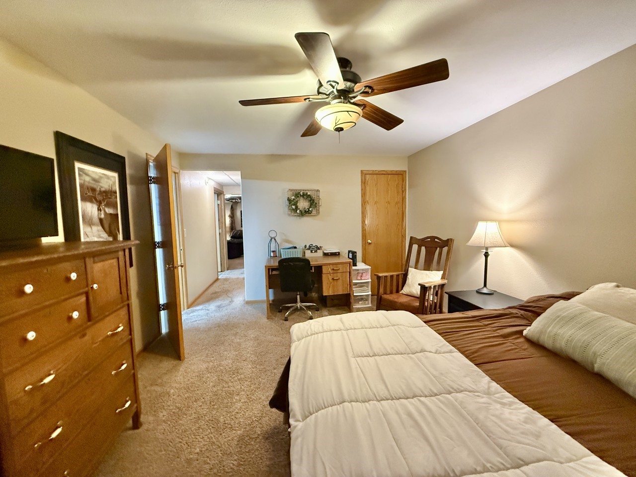 218 S High Avenue Oxford IA 52322