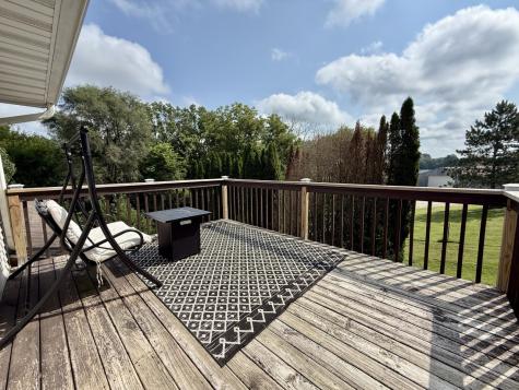 218 S High Avenue Oxford IA 52322
