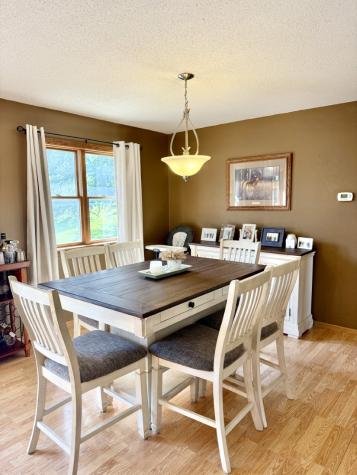 218 S High Avenue Oxford IA 52322