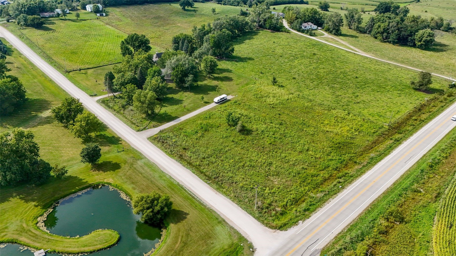 4333 Ring Road Walker IA 52352