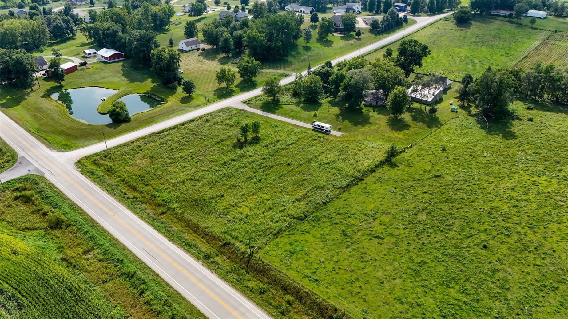 4333 Ring Road Walker IA 52352