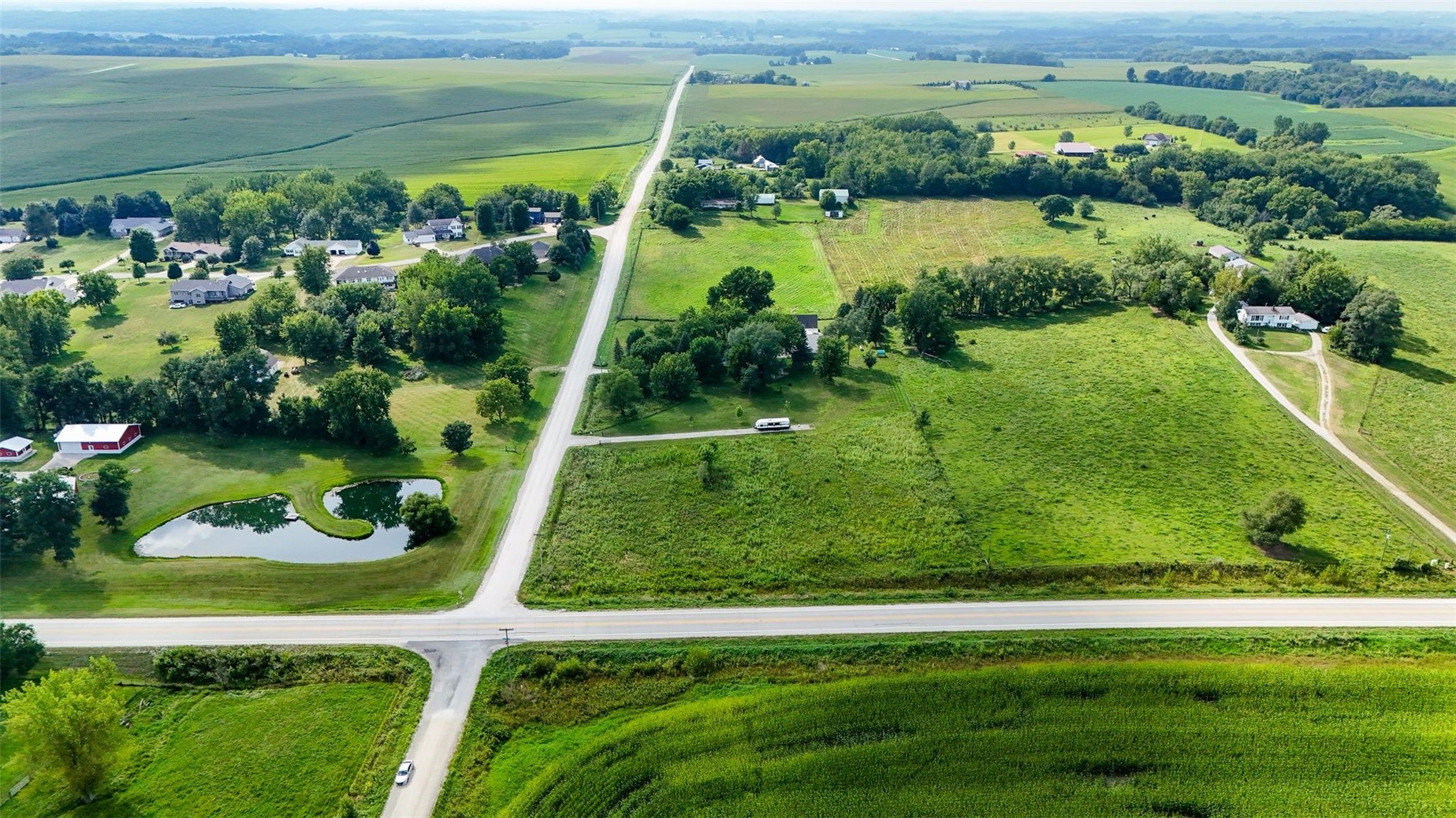 4333 Ring Road Walker IA 52352