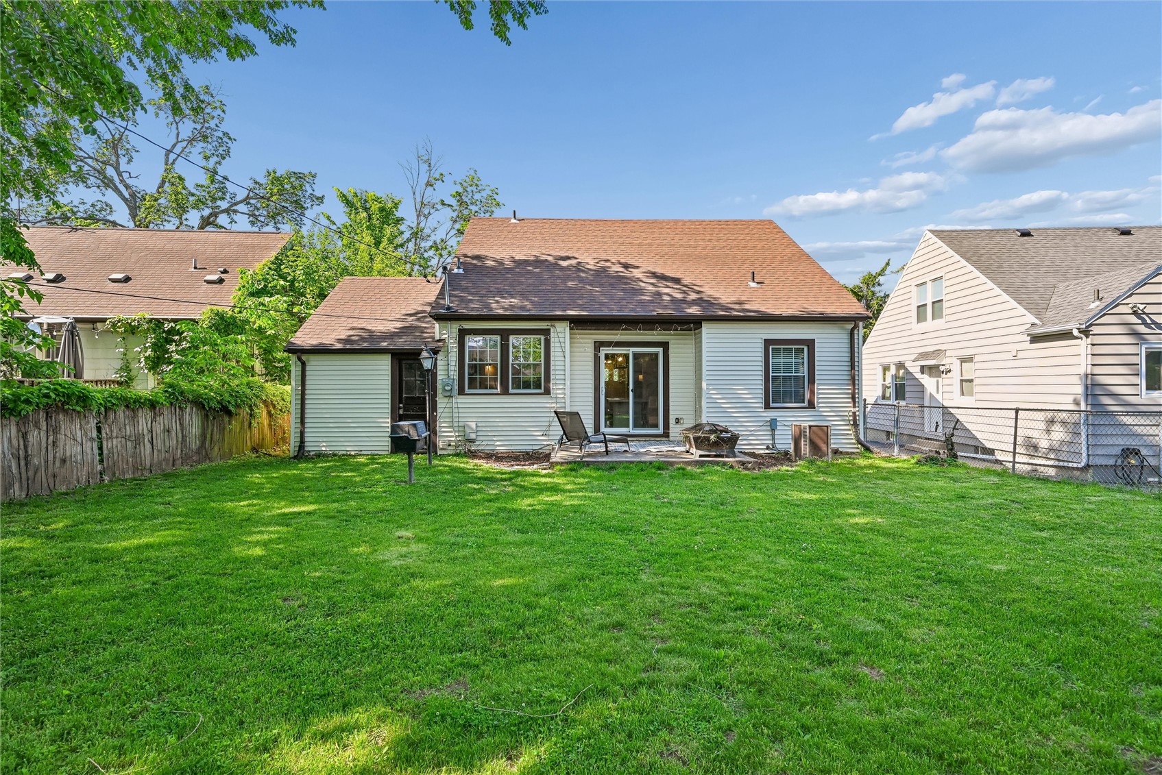 238 24th Street Drive SE Cedar Rapids IA 52403