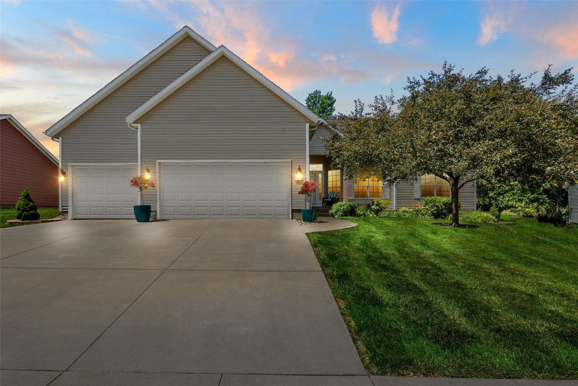 422 Rock Ridge Road NW Cedar Rapids IA 52405