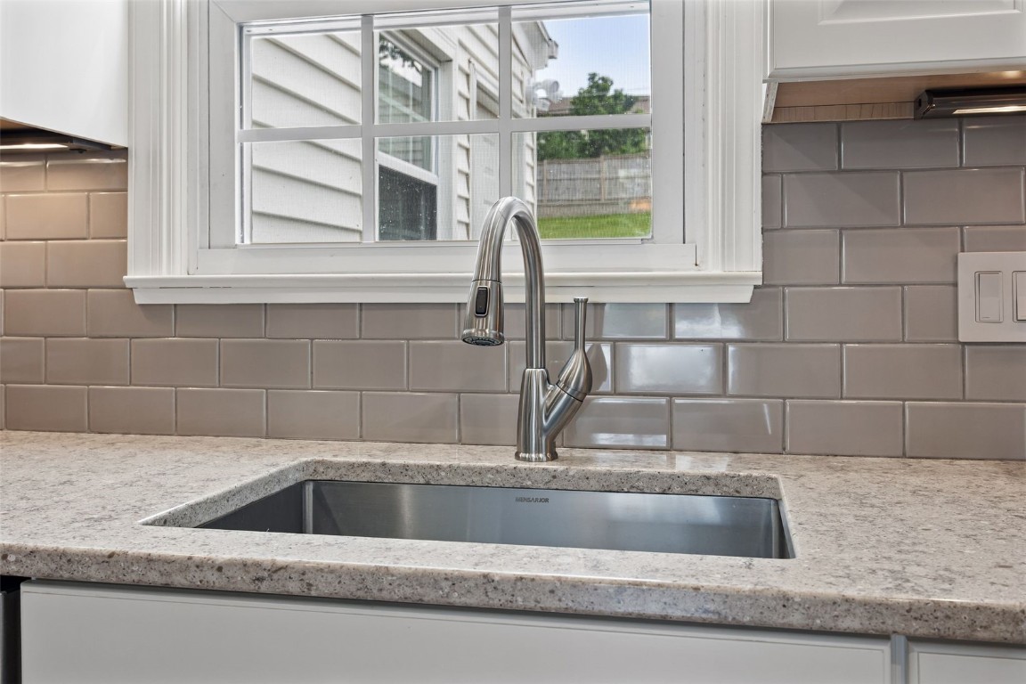 211 26th Street Drive SE Cedar Rapids IA 52403