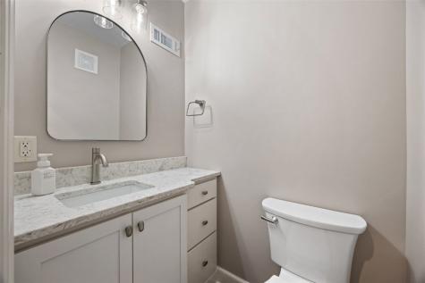 211 26th Street Drive SE Cedar Rapids IA 52403