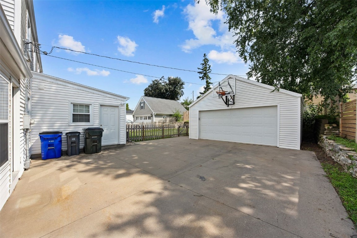 211 26th Street Drive SE Cedar Rapids IA 52403