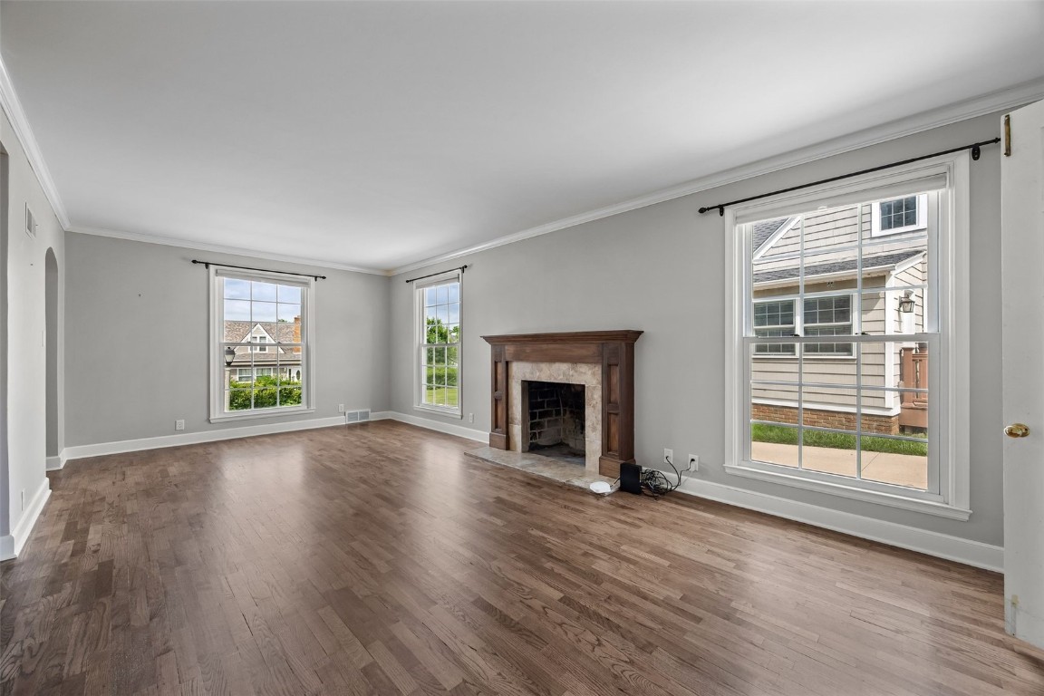 211 26th Street Drive SE Cedar Rapids IA 52403