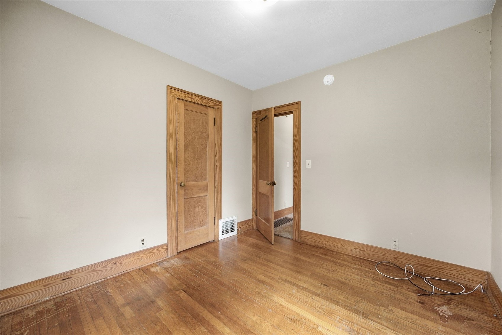 1008 Daniels Street NE Cedar Rapids IA 52402