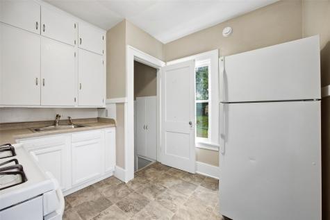 1008 Daniels Street NE Cedar Rapids IA 52402