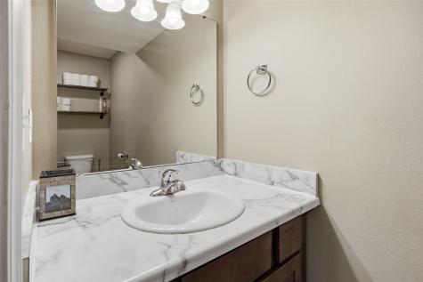 1131 16th Street Cedar Rapids IA 52403