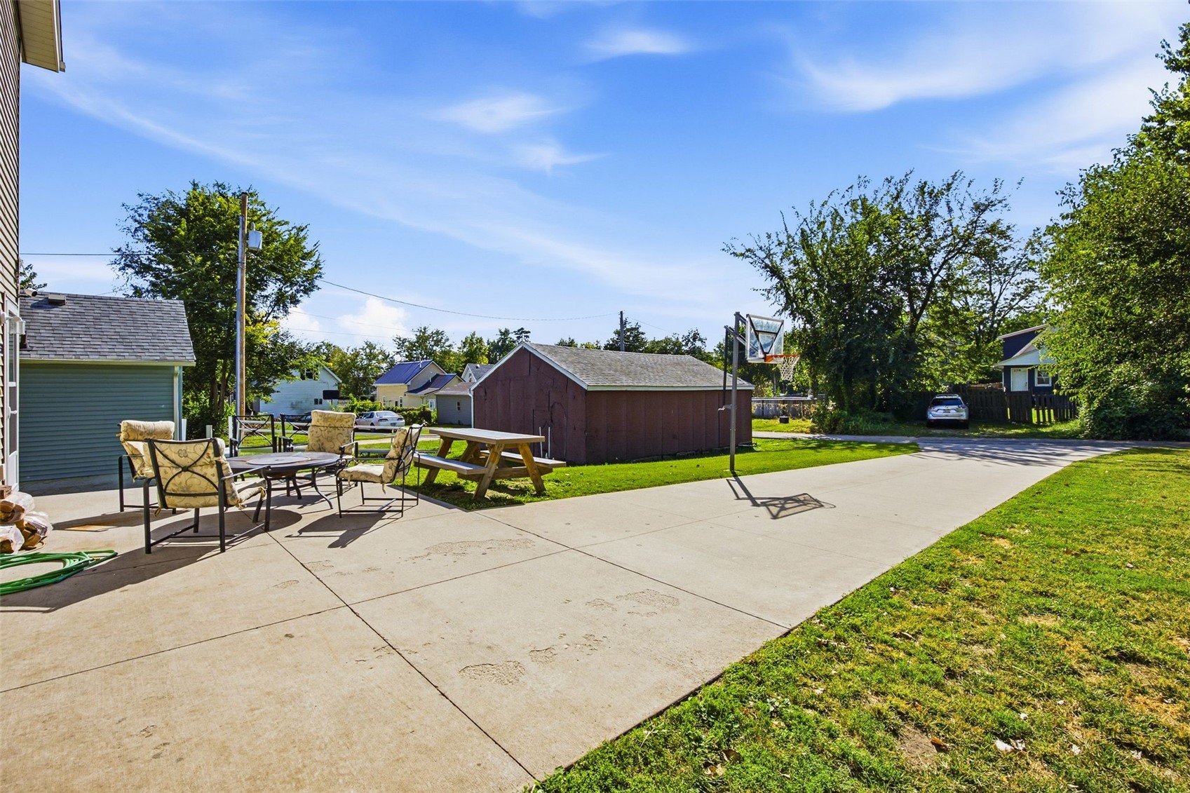 1131 16th Street Cedar Rapids IA 52403