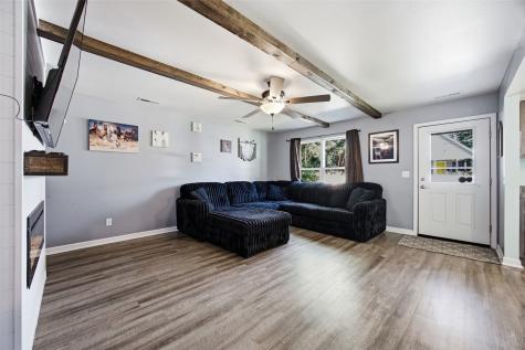1131 16th Street Cedar Rapids IA 52403