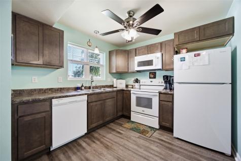 1131 16th Street Cedar Rapids IA 52403