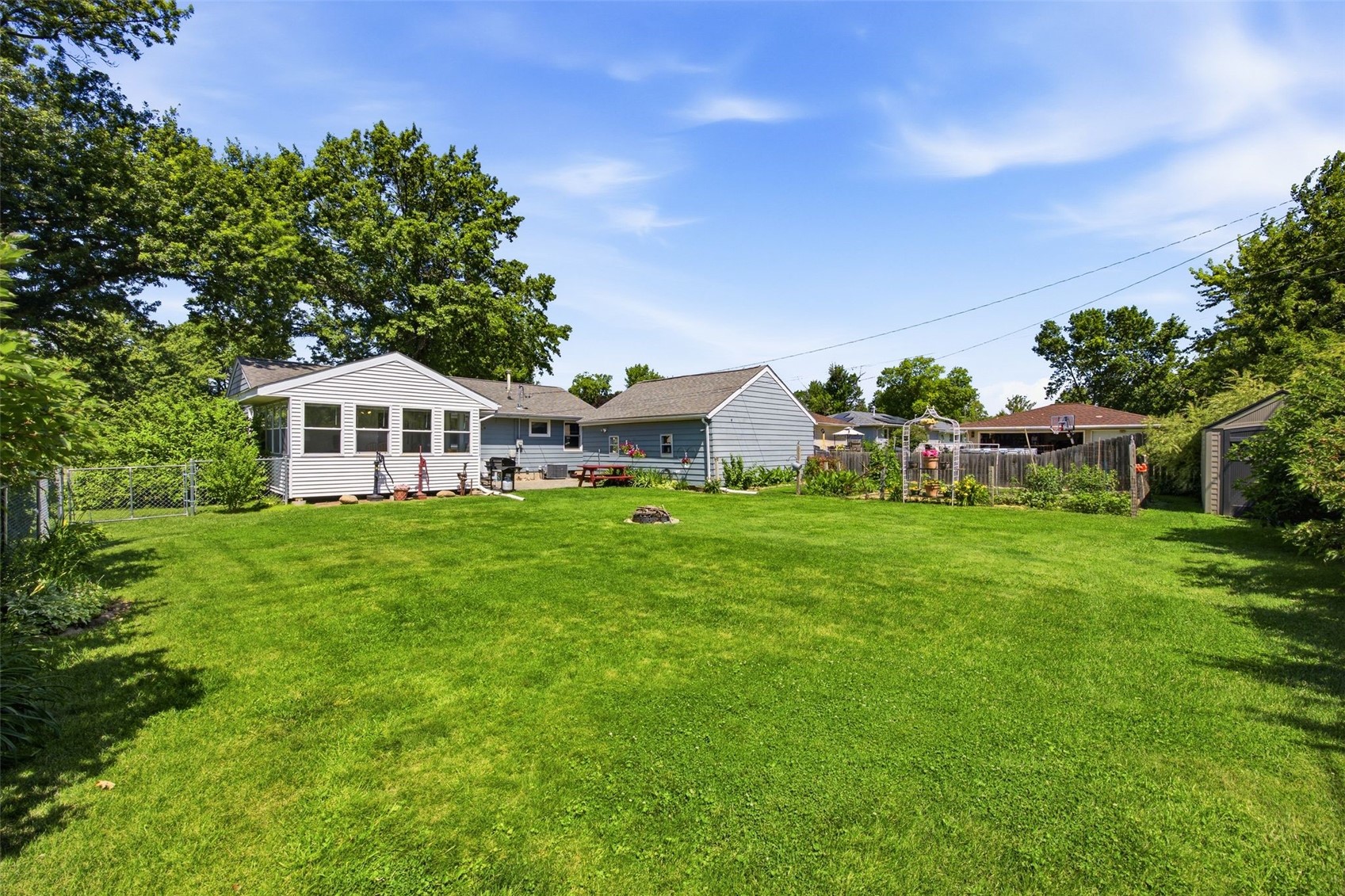 1105 29th Street Marion IA 52302