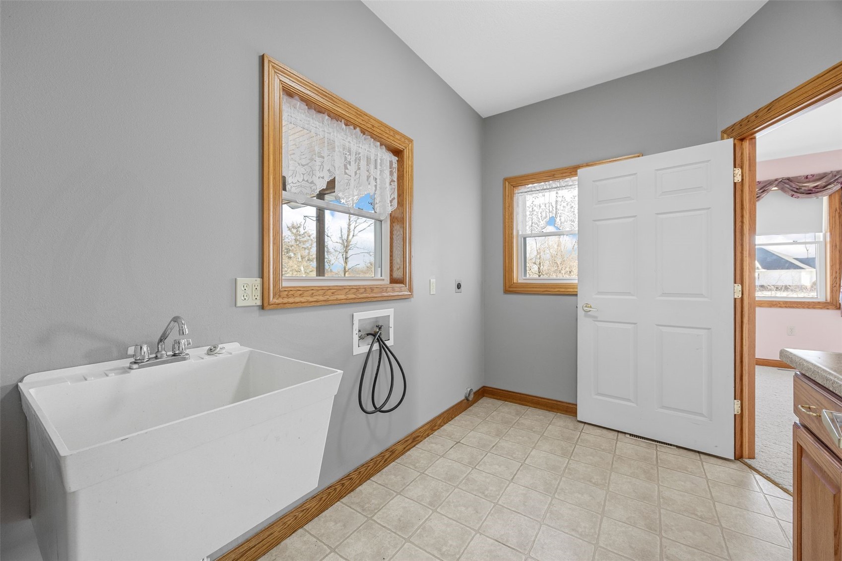 1253 Hillview Court NE Swisher IA 52338