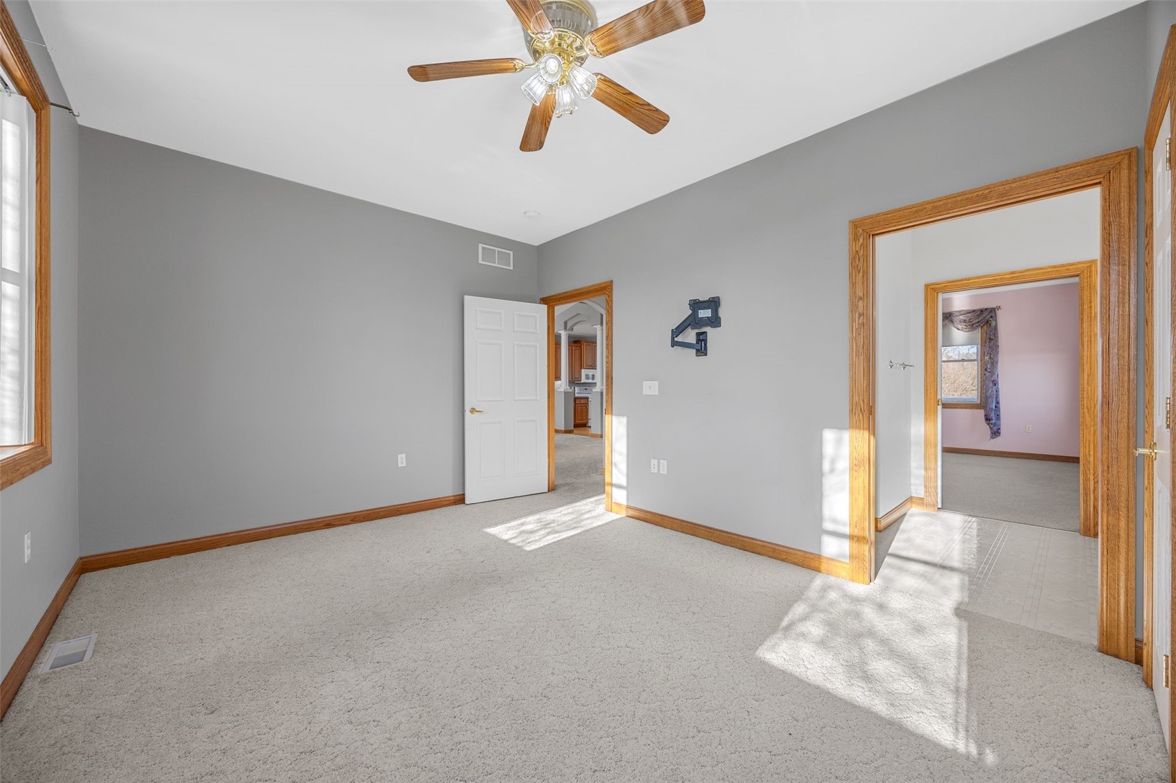 1253 Hillview Court NE Swisher IA 52338