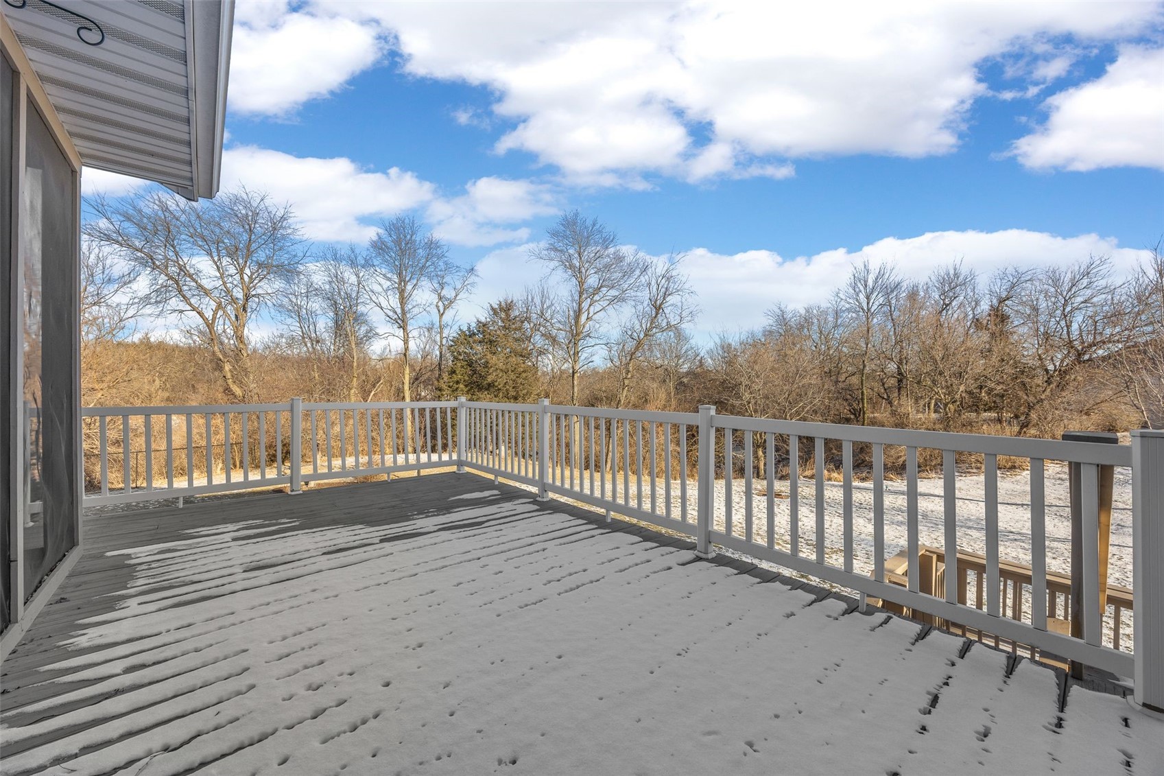 1253 Hillview Court NE Swisher IA 52338