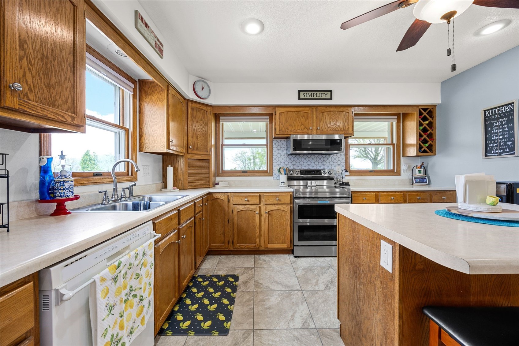 6409 Meadowlark Drive Cedar Rapids IA 52404