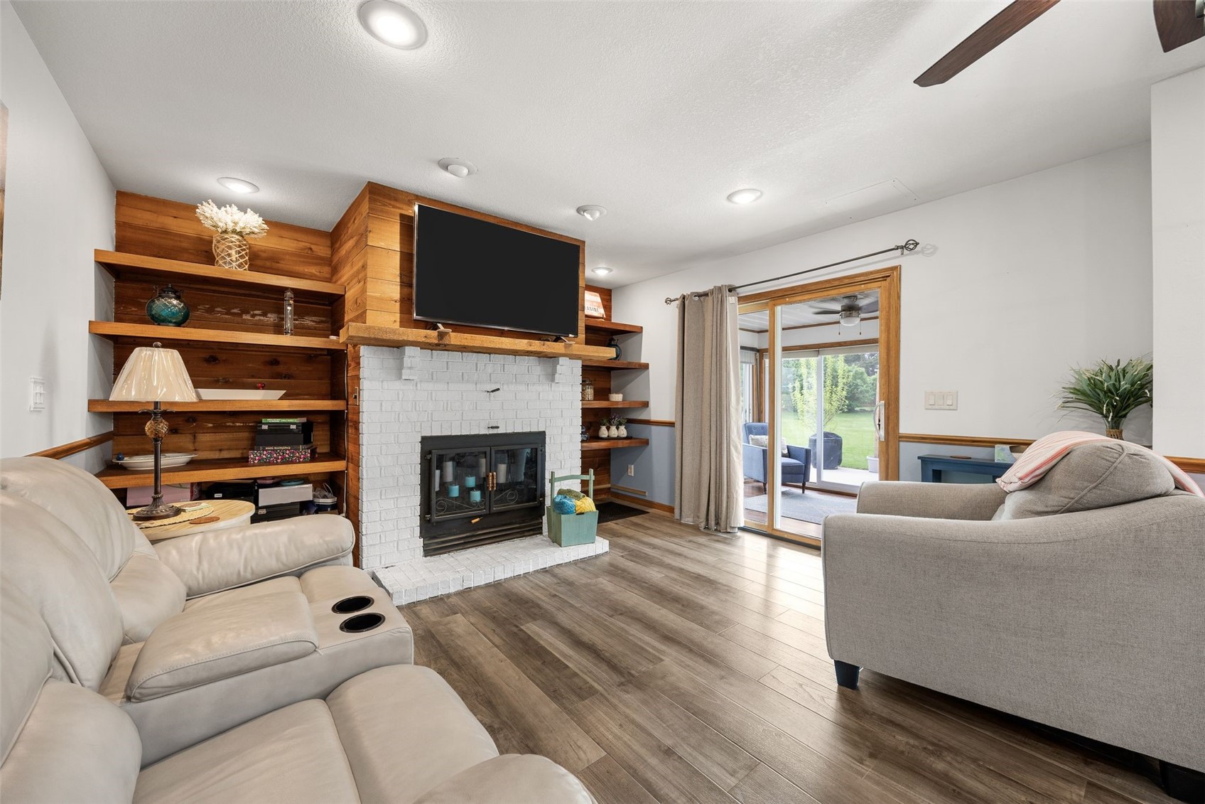 6409 Meadowlark Drive Cedar Rapids IA 52404