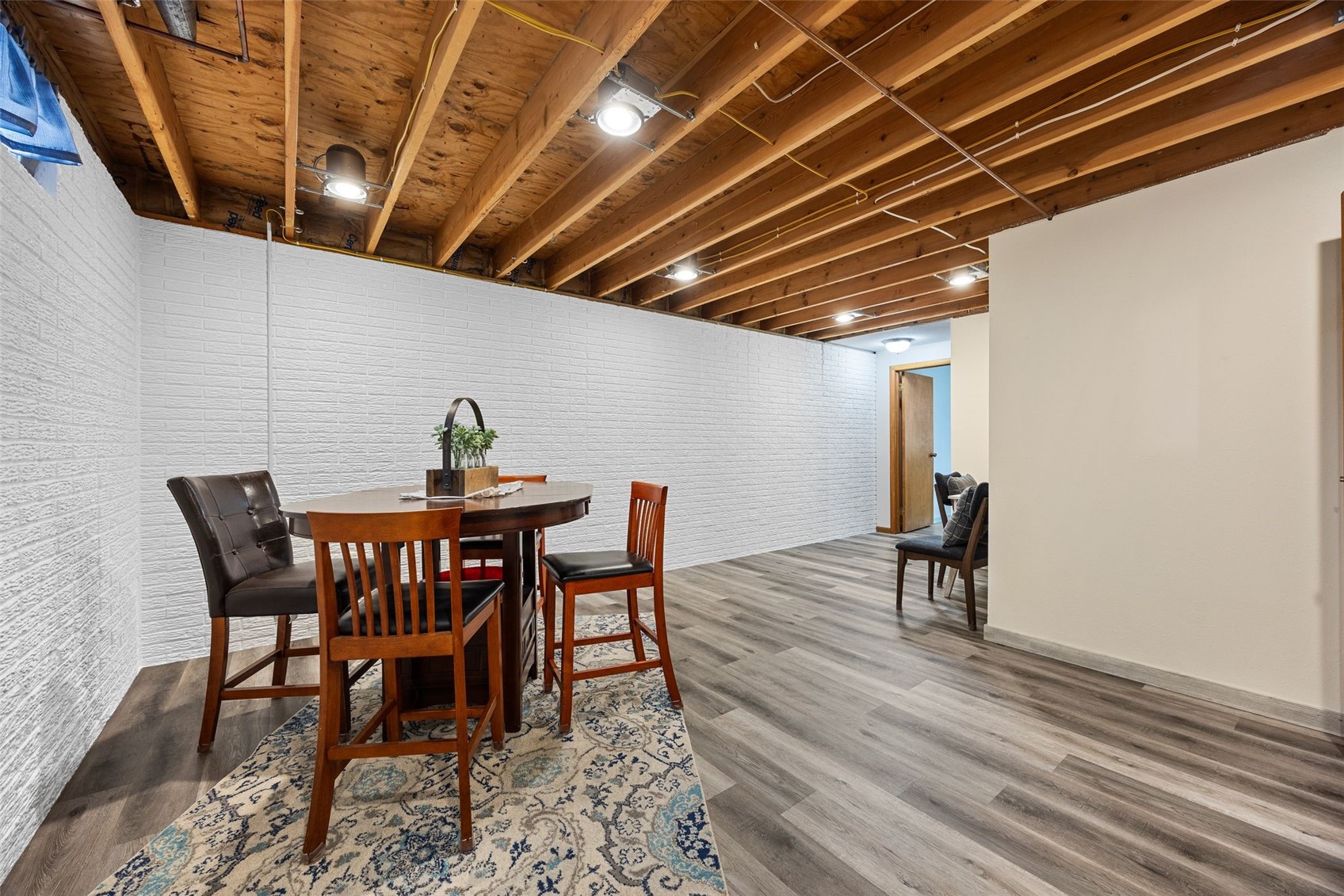 6409 Meadowlark Drive Cedar Rapids IA 52404