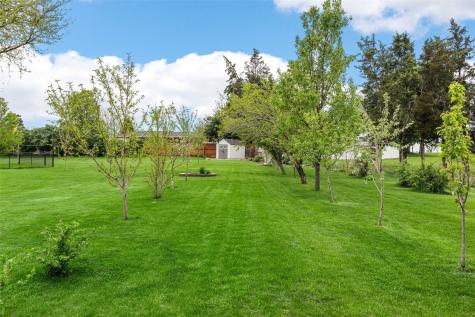 6409 Meadowlark Drive Cedar Rapids IA 52404