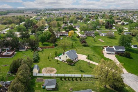 6409 Meadowlark Drive Cedar Rapids IA 52404
