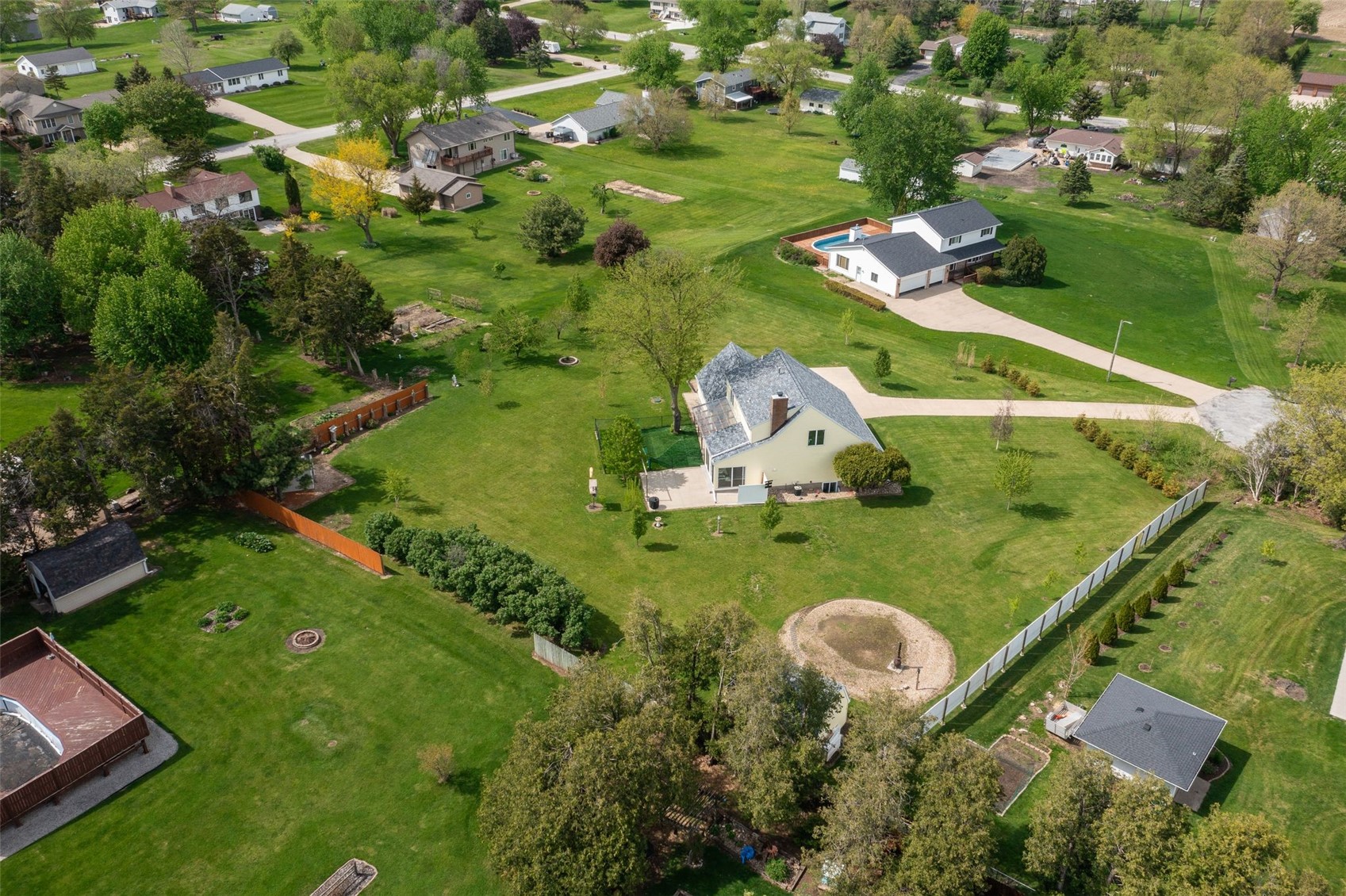 6409 Meadowlark Drive Cedar Rapids IA 52404