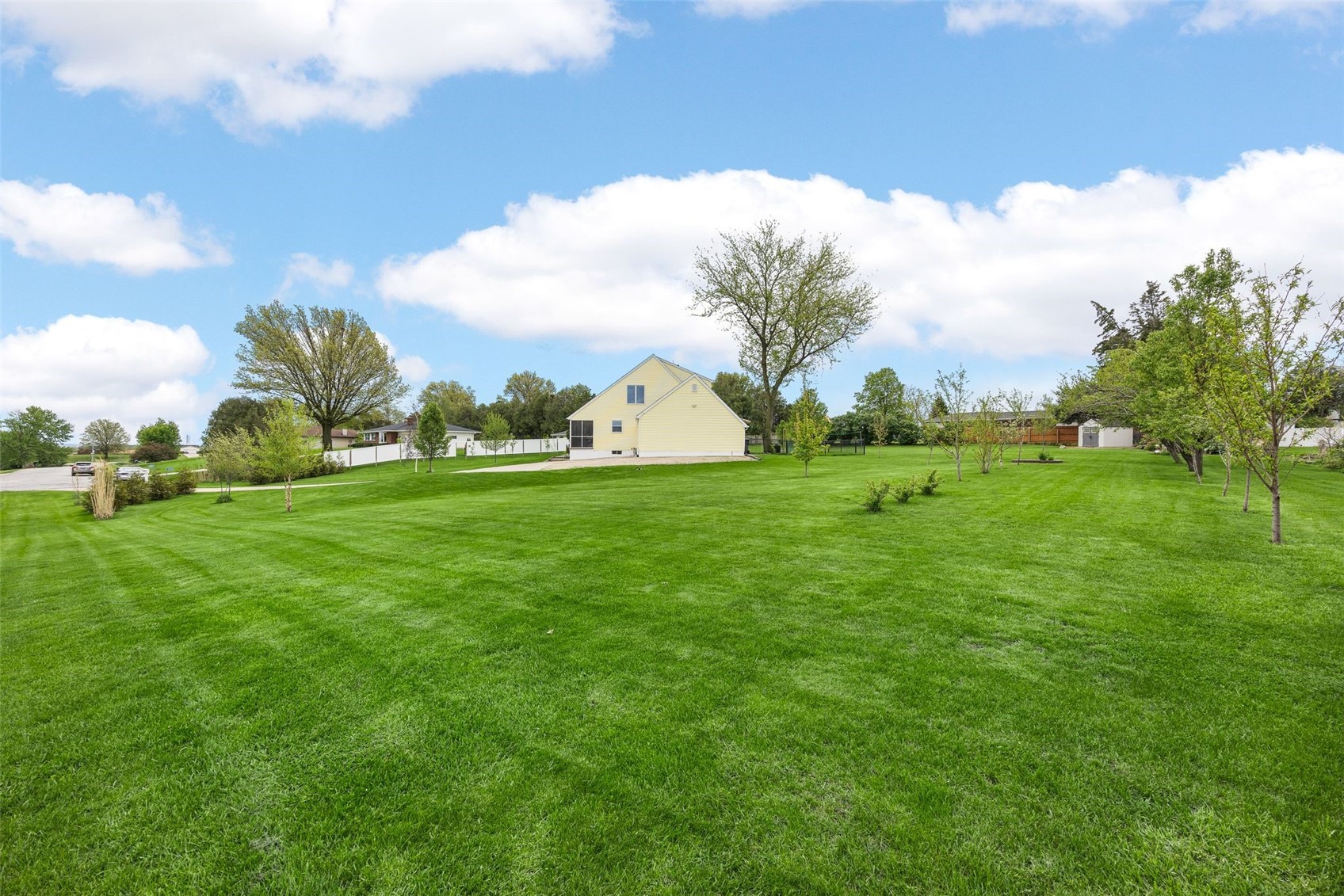 6409 Meadowlark Drive Cedar Rapids IA 52404