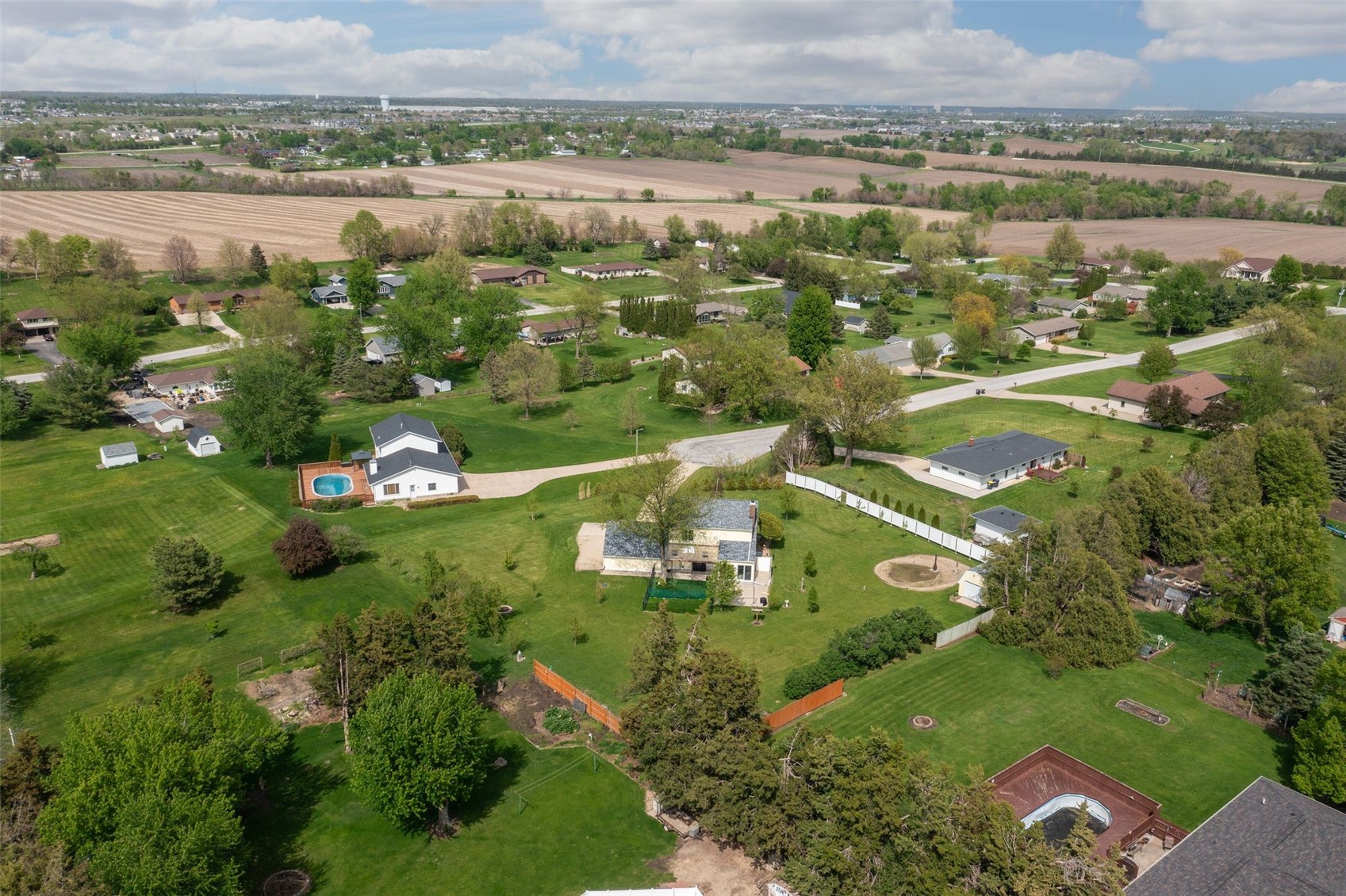 6409 Meadowlark Drive Cedar Rapids IA 52404