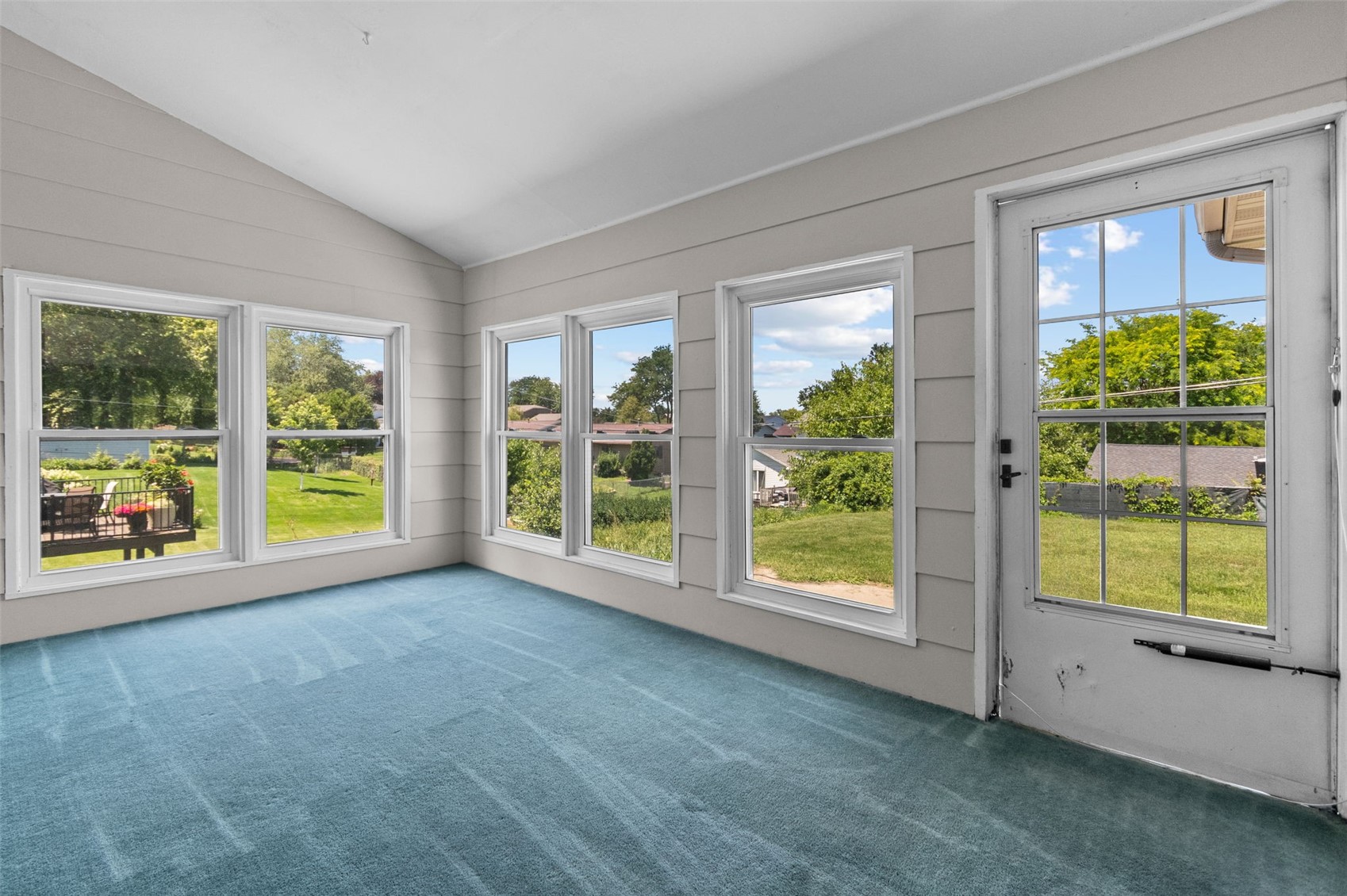 2620 Brookland Drive NE Cedar Rapids IA 52402