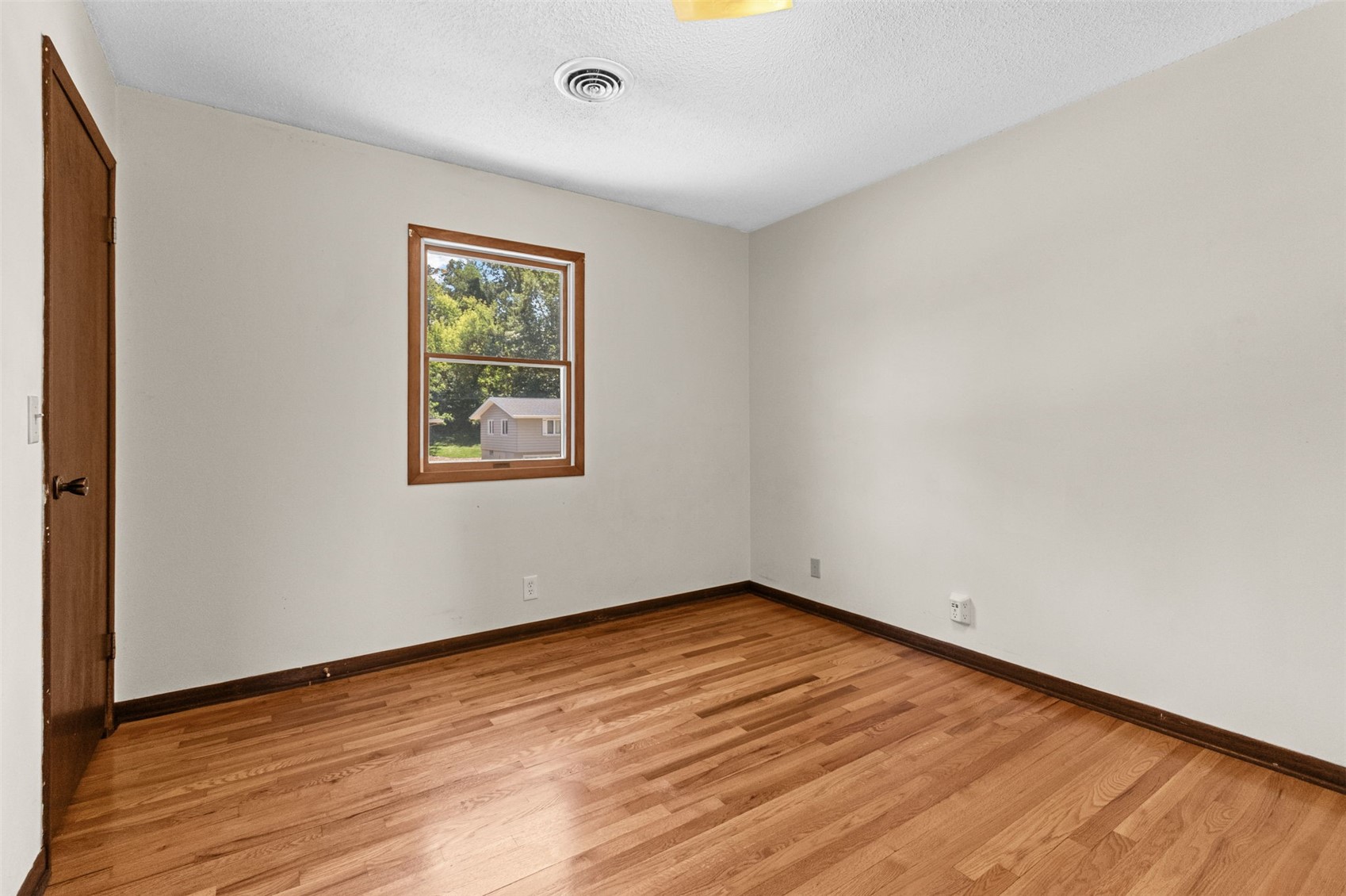 2620 Brookland Drive NE Cedar Rapids IA 52402