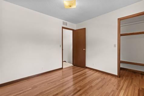 2620 Brookland Drive NE Cedar Rapids IA 52402