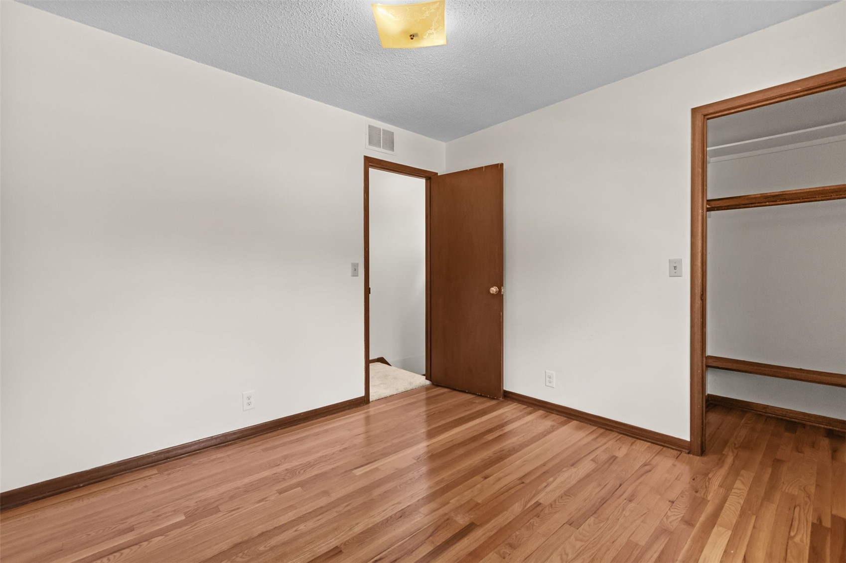2620 Brookland Drive NE Cedar Rapids IA 52402