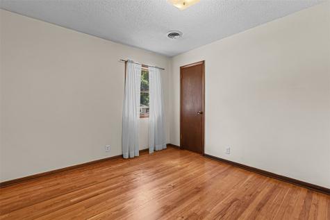2620 Brookland Drive NE Cedar Rapids IA 52402