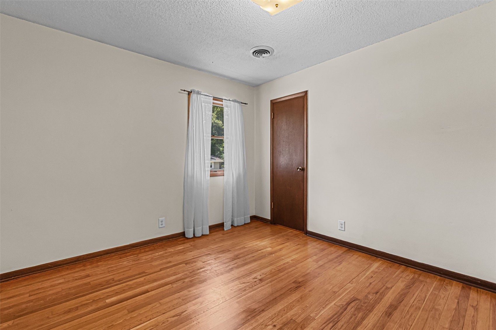 2620 Brookland Drive NE Cedar Rapids IA 52402