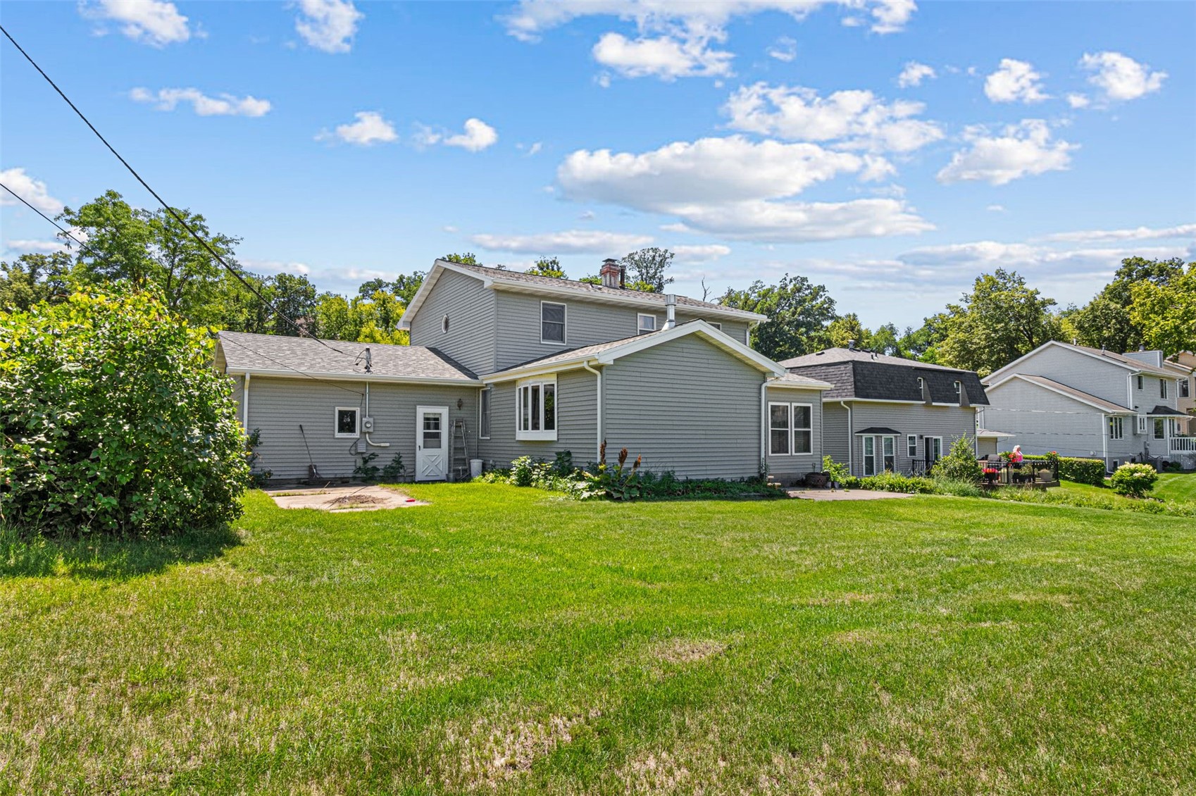 2620 Brookland Drive NE Cedar Rapids IA 52402