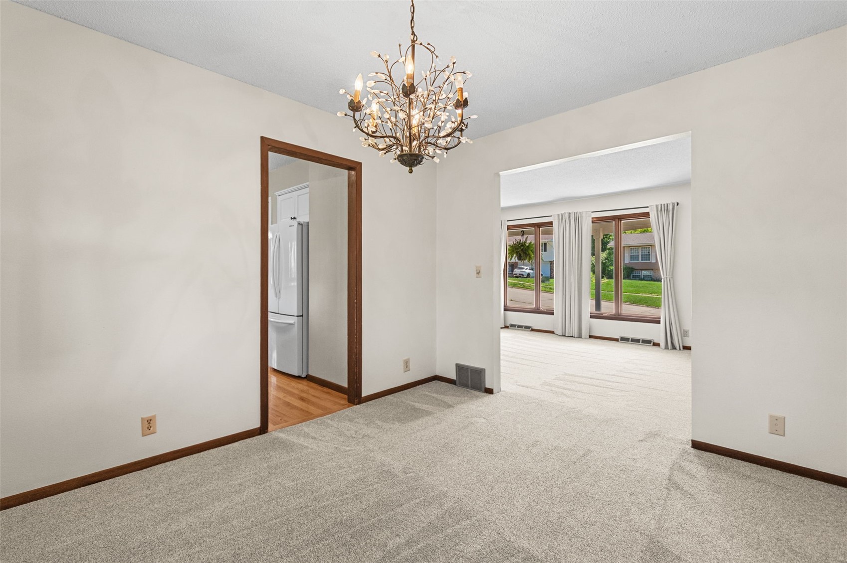 2620 Brookland Drive NE Cedar Rapids IA 52402