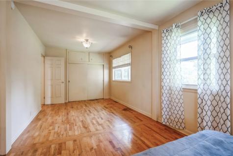 117 10th Avenue SW Mt Vernon IA 52314