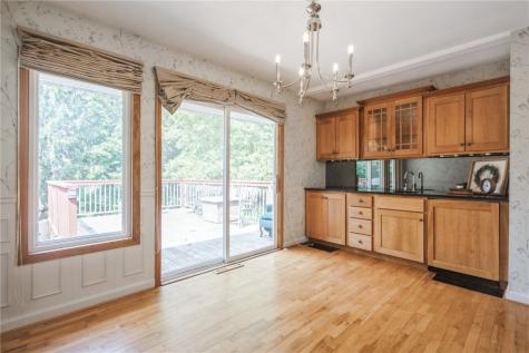 117 10th Avenue SW Mt Vernon IA 52314